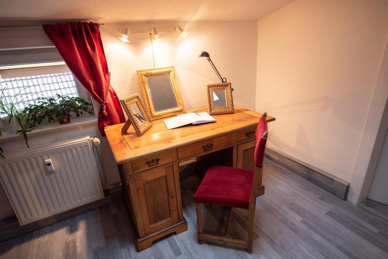 Ferienwohnung Zur Alten Post บาดกรุนด์ ภายนอก รูปภาพ